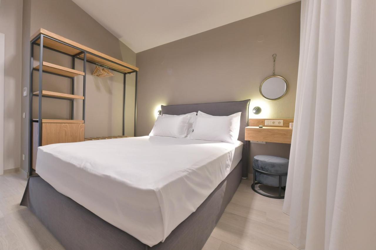 Cocoon Elegant Living Apartment Gerakini Bagian luar foto