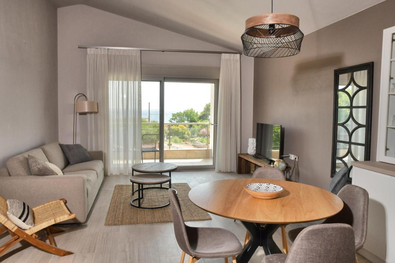 Cocoon Elegant Living Apartment Gerakini Bagian luar foto